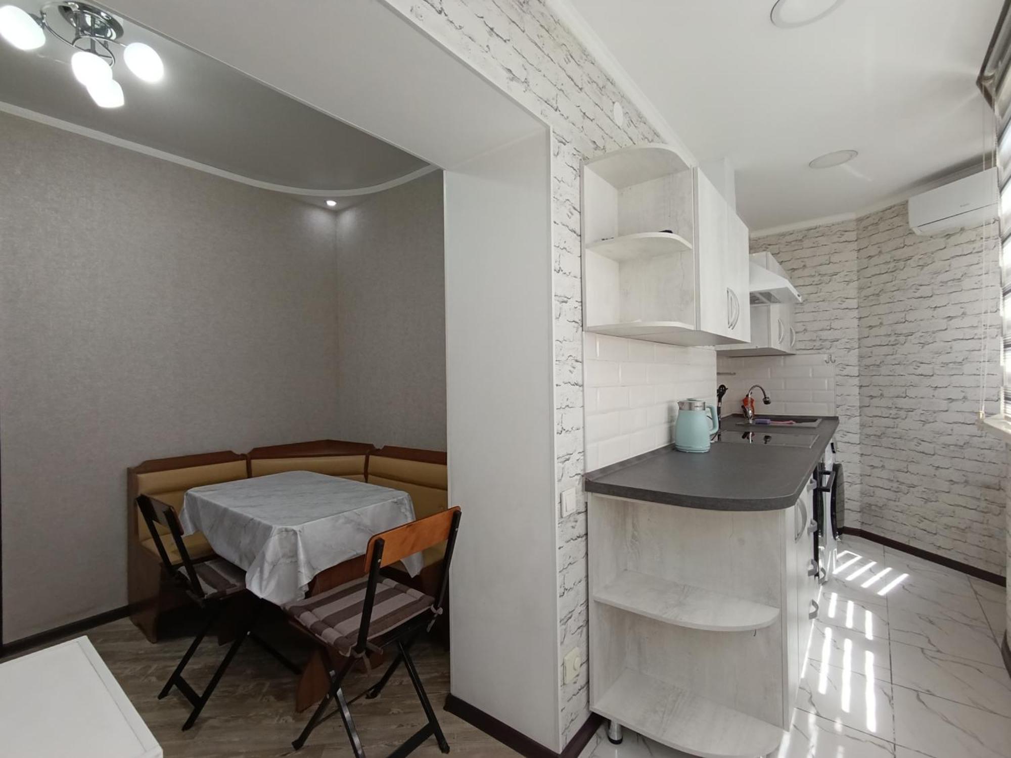 Appartement Aura On Abdrahmanova 145 à Bichkek Extérieur photo